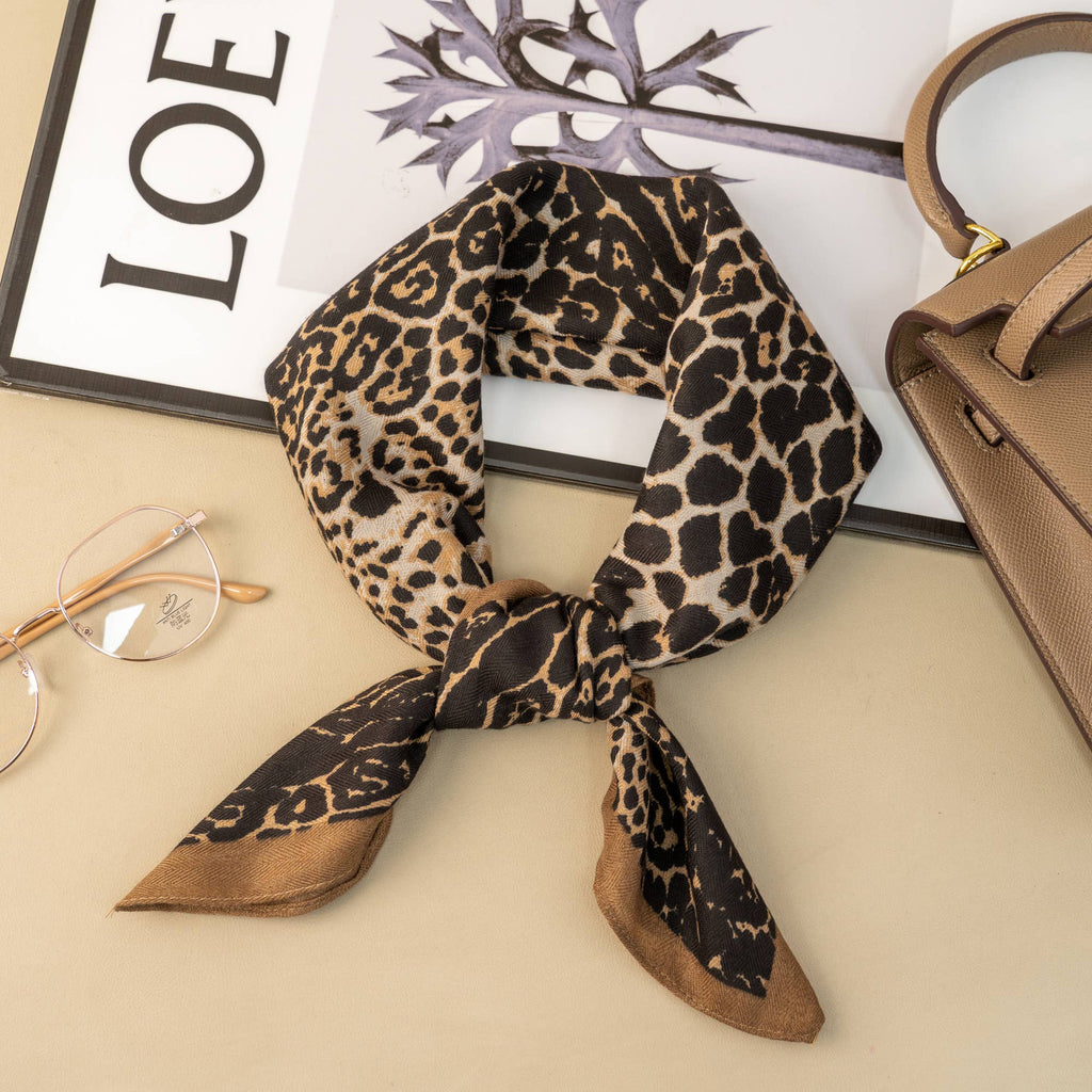 Chic Leopard Scarf